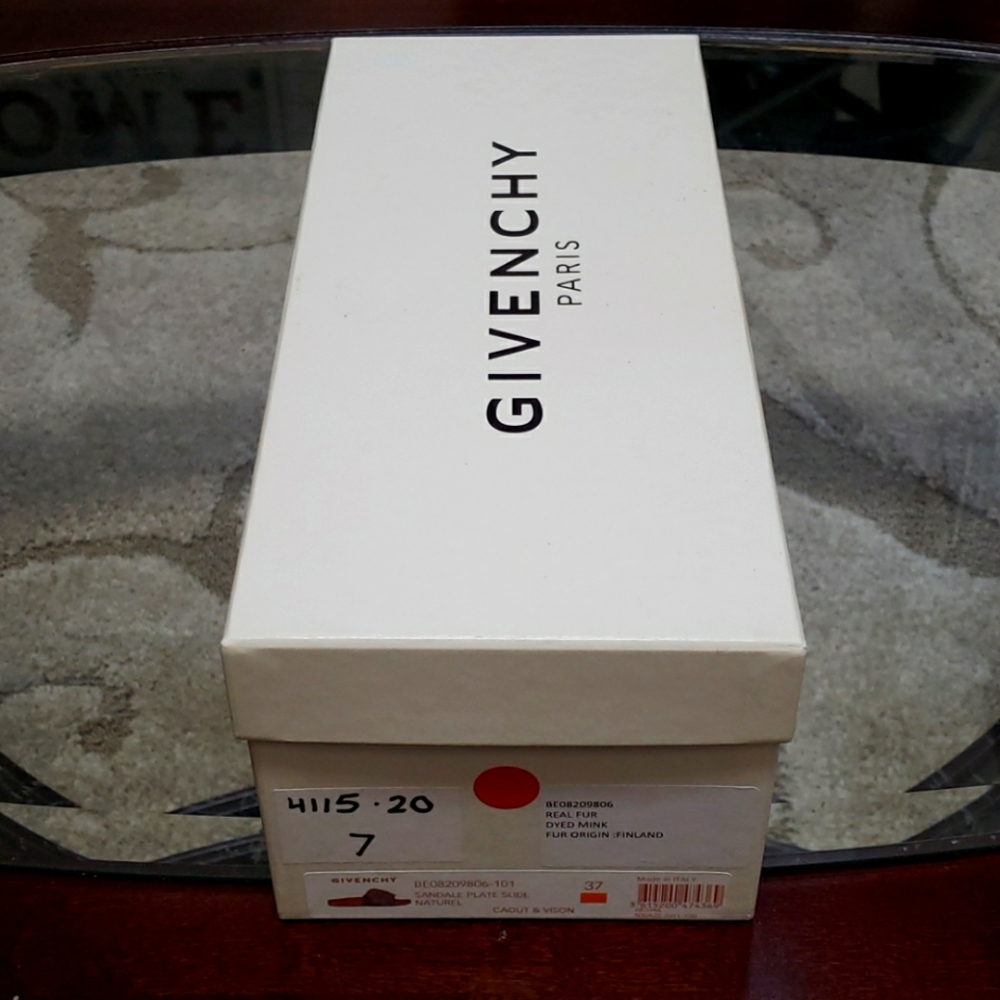 Givenchy Paris shoe box